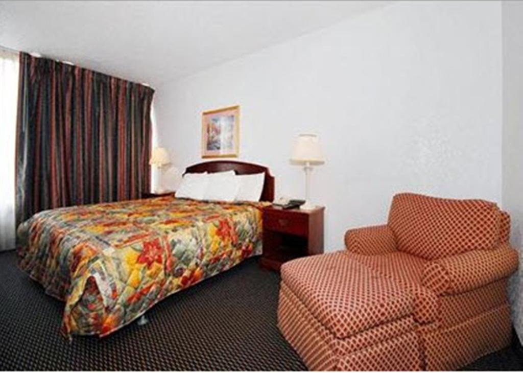 Americas Best Value Inn & Suites - Homewood / Birmingham Δωμάτιο φωτογραφία